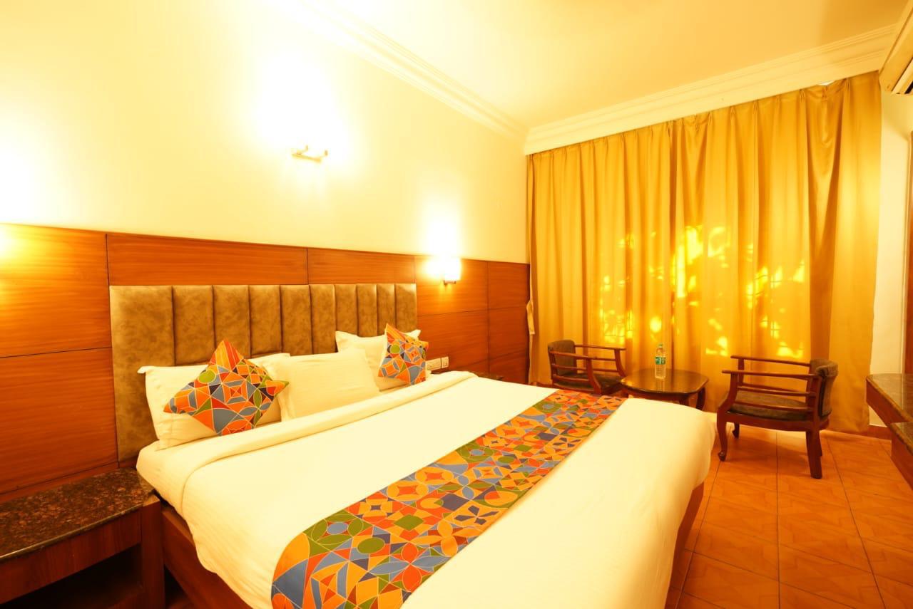 Royale Basant Residency